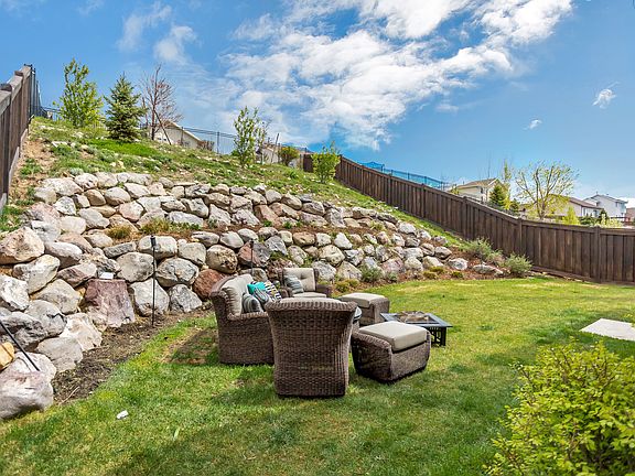 3rd image of 4384 N Foxtrail Dr