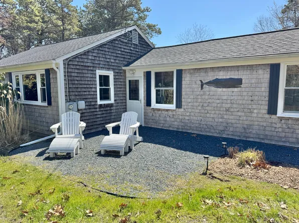 285 Summit Avenue, Eastham, MA 02642