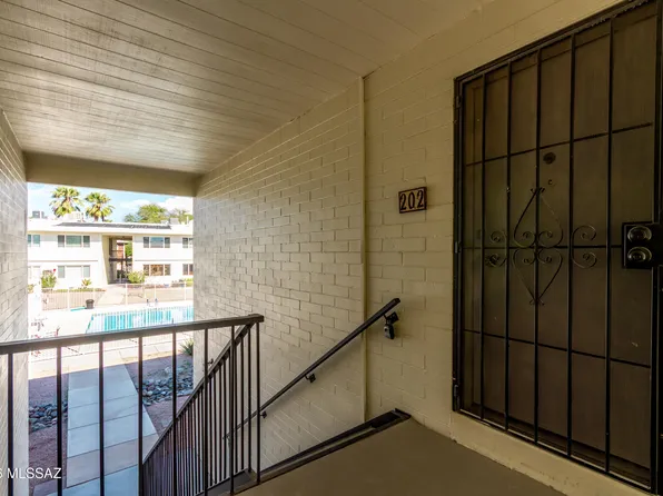 8150 E Broadway Blvd #H-202, Tucson, AZ 85710