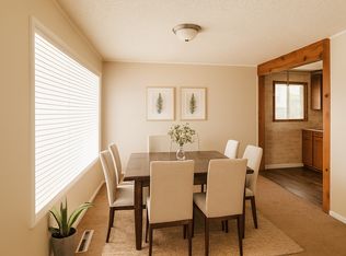 754 E Mansfield Ave, Pontiac, MI 48340