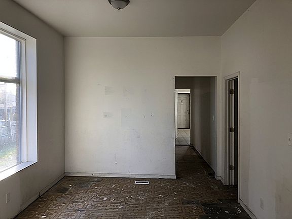 4th image of 4315 W Van Buren St