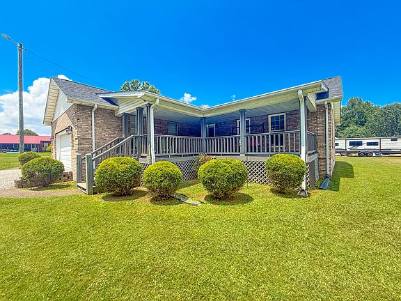 2nd image of 601 Moberly Bend Rd