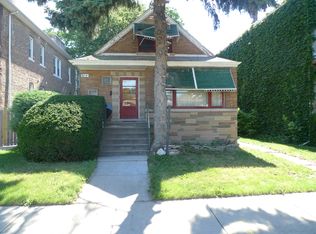 8641 S Saginaw Ave, Chicago, IL 60617