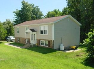 11 McKinley Ave, Derby, CT 06418