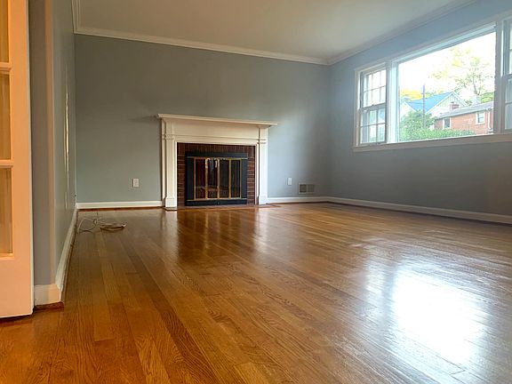 4th image of 2813 N Jefferson St
