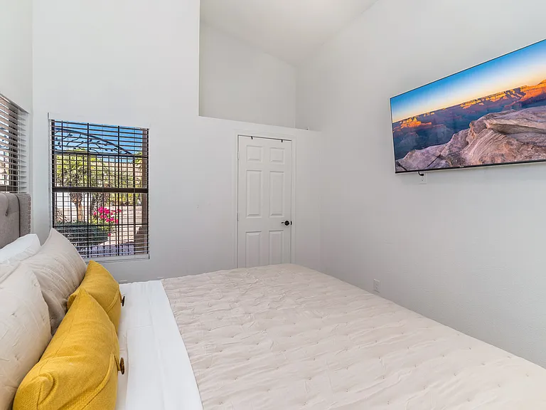 5139 E Fellars Dr — Photo 27
