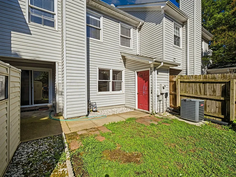 105 Bucktail Run — Photo 21