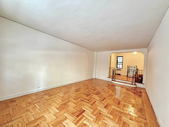 3rd image of 310 E 74th St #1W