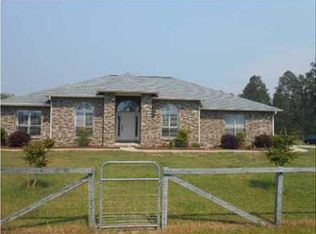 2564 Garcon Point Rd, Milton, FL 32583