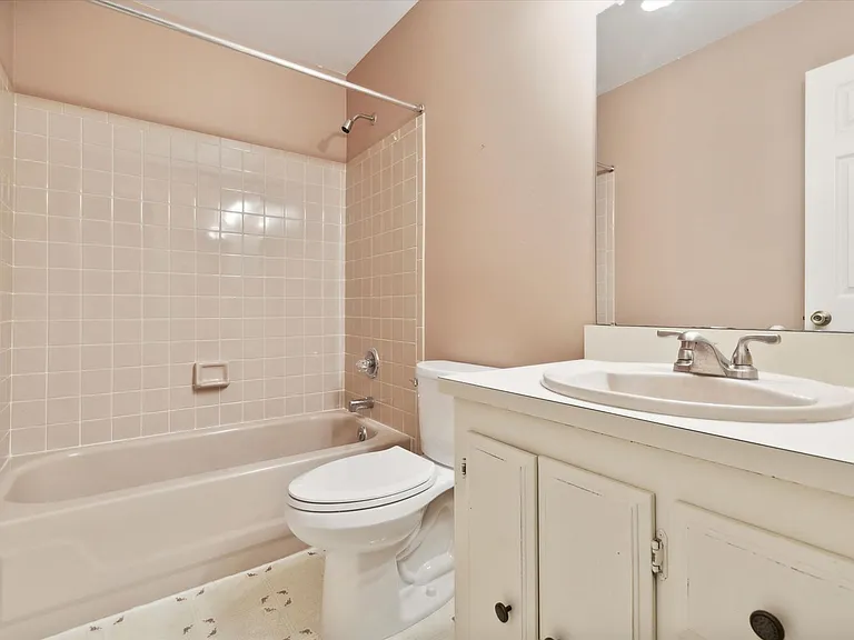 1607 Barbara Dr — Photo 18
