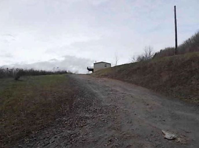 2nd image of 1260 Gallus Rd