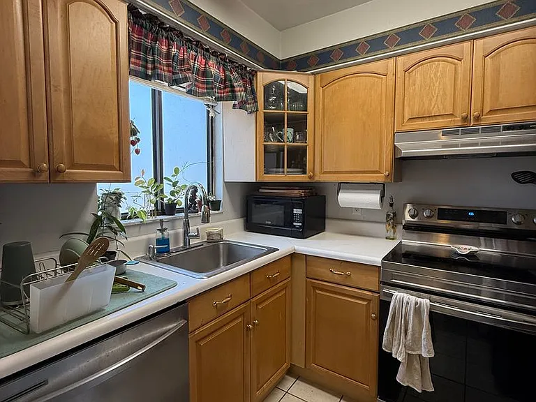 3600 SW 19th Ave #51 — Photo 8