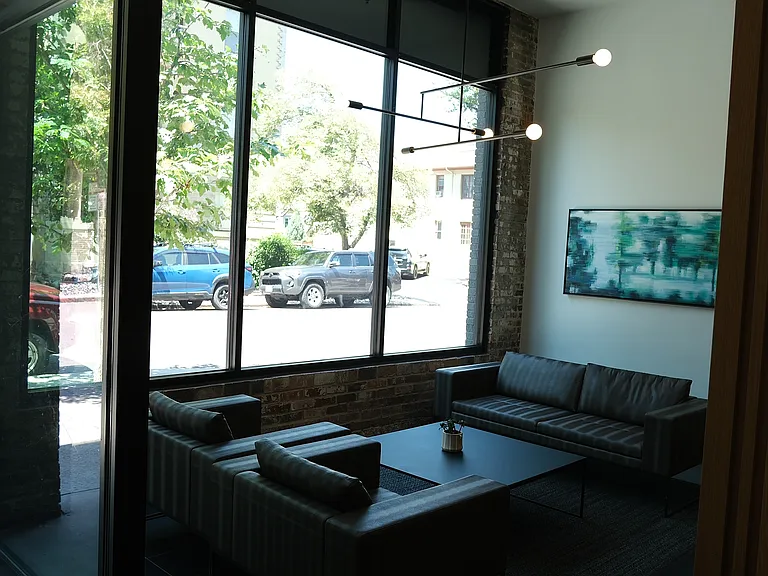 1300 N Ogden St #202 — Photo 31