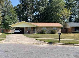 2903 Taylor Dr, Pine Bluff, AR 71603