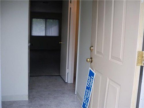 2nd image of 114 Greenwood Trl N