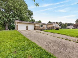 117 Robinhood Ln, Bedford, IN 47421