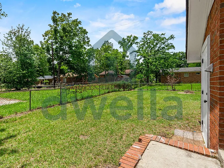 145 Gala Dr — Photo 17