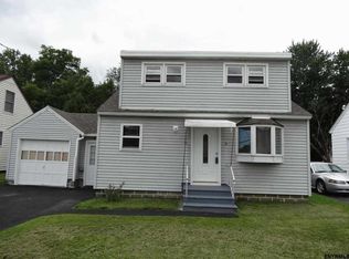 2989 Amsterdam Rd, Glenville, NY 12302