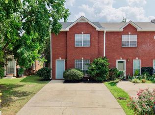 352 Rocky Ridge Cir, Helena, AL 35080