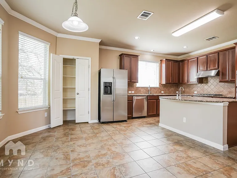 5301 Cypress Ranch Blvd — Photo 5