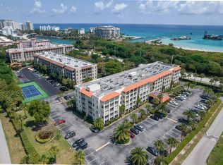 951 De Soto Rd APT 127, Boca Raton, FL 33432