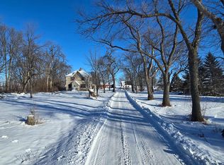 1222 Garfield Ave, Clare, IA 50524