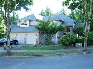 19635 98th Ave NE, Bothell, WA 98011