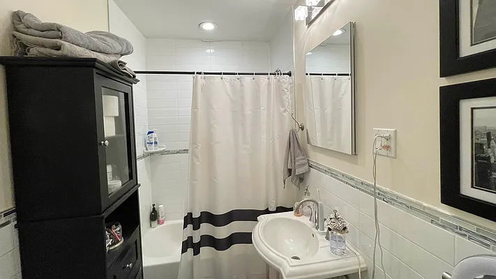 Rented by Strivers Management Group Corp (Brokerage) | media 10