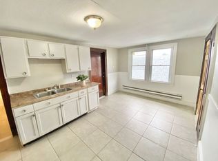 199 Walnut St FLOOR 3, Holyoke, MA 01040