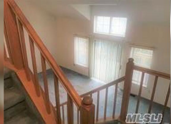 3rd image of 48 Sprucewood Blvd