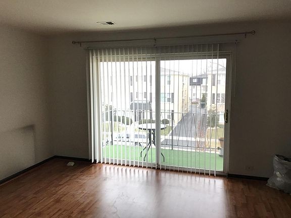 5th image of 10940 S Keating Ave #3B