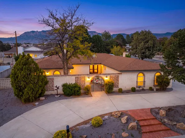 8111 Pickard Ave NE, Albuquerque, NM 87110
