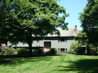 16 Wildwood Rd #0, Dover, MA 02030