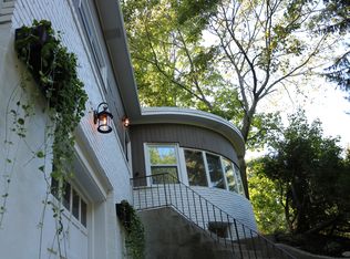 49 Cliftwood Dr, Huntington, NY 11743