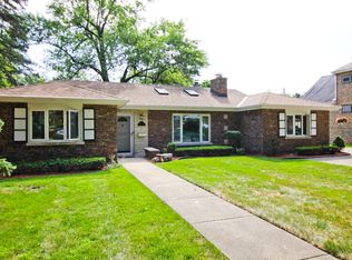 2903 Vernon Ave, Brookfield, IL 60513