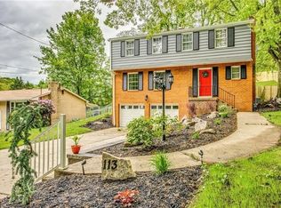 113 Thornberry Dr, Churchill, PA 15235
