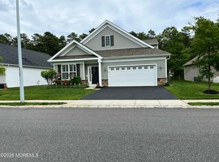 70 Woodside Lane, Whiting, NJ 08759