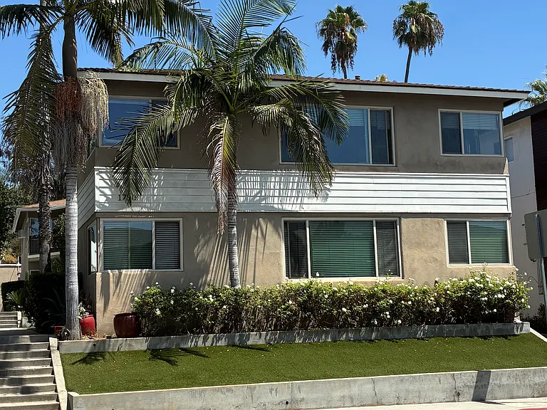 1730 Grevelia St #H — Photo 9
