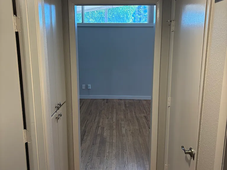 4326 Cole Ave #F — Photo 8