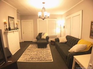 208 Tuckaseege Rd, Mount Holly, NC 28120