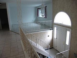 3rd image of 5673 Cliff Ct