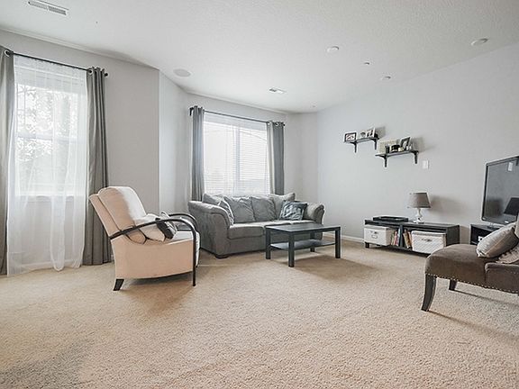 3rd image of 8205 NE 53rd Way