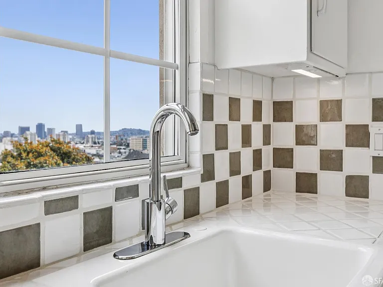 3337 Clay St #5 — Photo 26