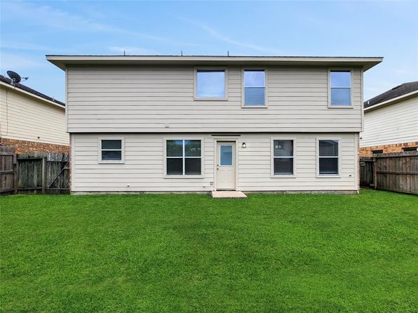 907 Chad Ln