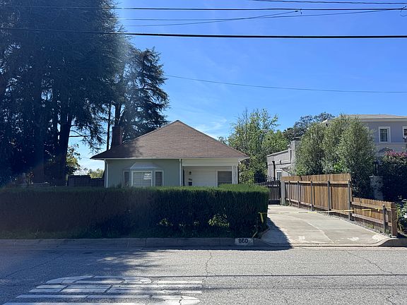 4th image of 860 New York Dr