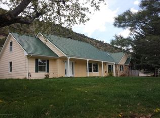 90 Rockledge Dr, Glenwood Springs, CO 81601