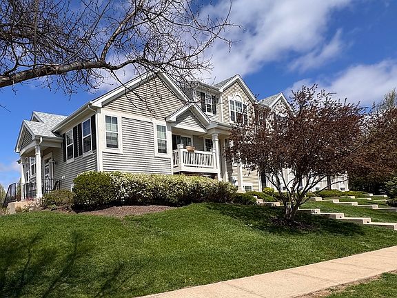 3rd image of 1678 Windward Dr