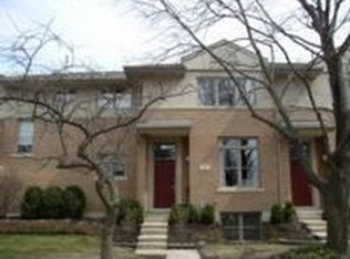 642 Prairie Ave, Wilmette, IL