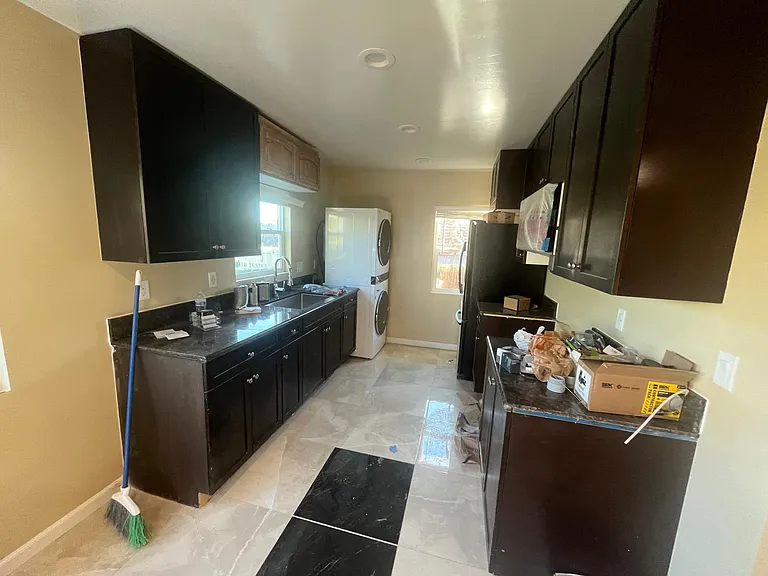 4858 Palm Ave — Photo 9