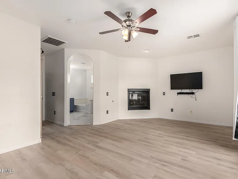 1162 S Agnes Ln — Photo 9